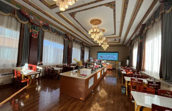 那曲飯店·餐廳