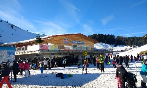 Waldkopflift-Talstation 6er Sesselbahn - Skigebiet Sudefeld