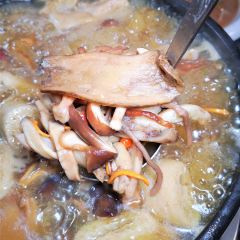 JUN WO ZI YE SHENG JUN HUO GUO HUO PIAO YANG ROU HUO GUO 여행 사진