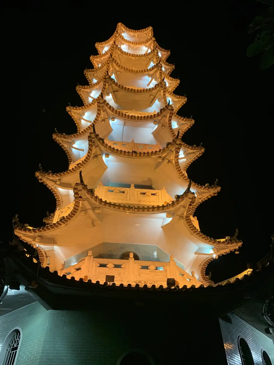 펑윈링 삼림 공원 주변 호텔