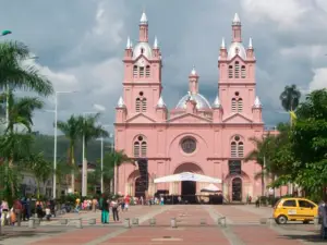 Basilica de Nuestro Senor de Los Milagros de Buga