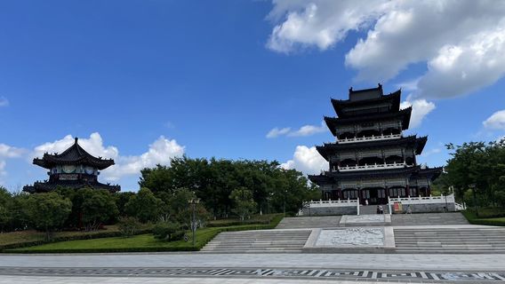 Zengzi Square