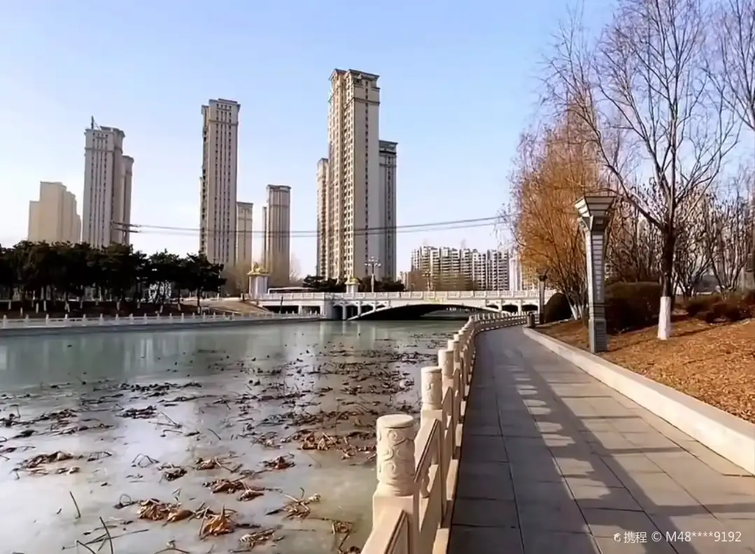 Hotels near Erdaohe Jingguan Park