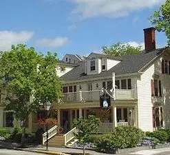 The Tavern at the Kennebunk Inn