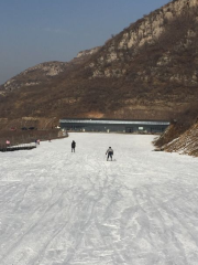 青龍峪高山滑雪場