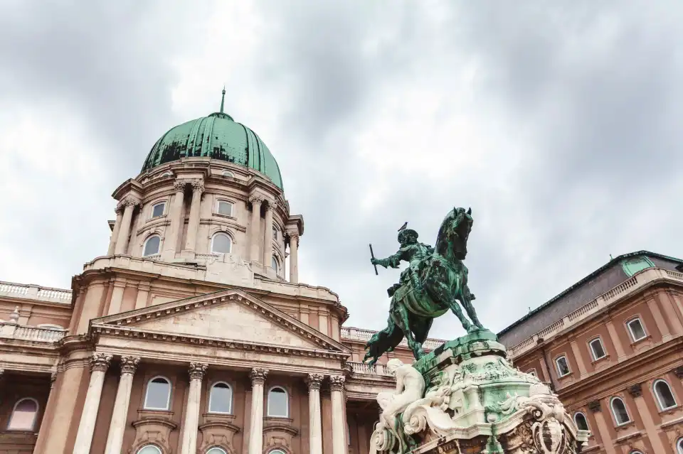 3_Budapest History Museum / Castle Museum