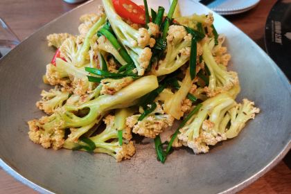 俭寨小公鸡新疆菜·大盘鸡·烧烤