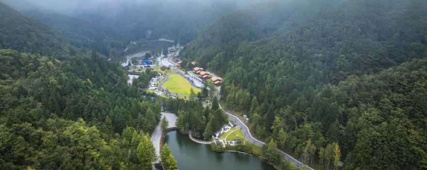 Shennong Tianchi Scenic Area