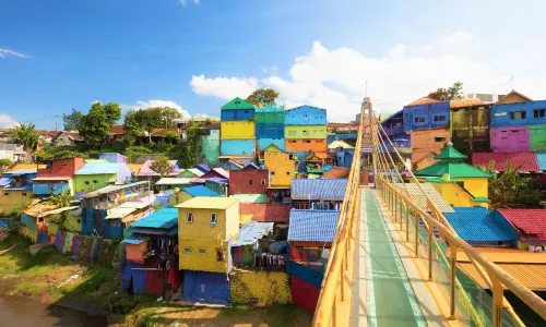 Kampung Warna Warni