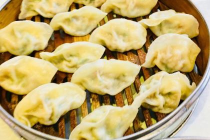 ZHAO GU GUAN YAN SHAN DA JIE DIAN