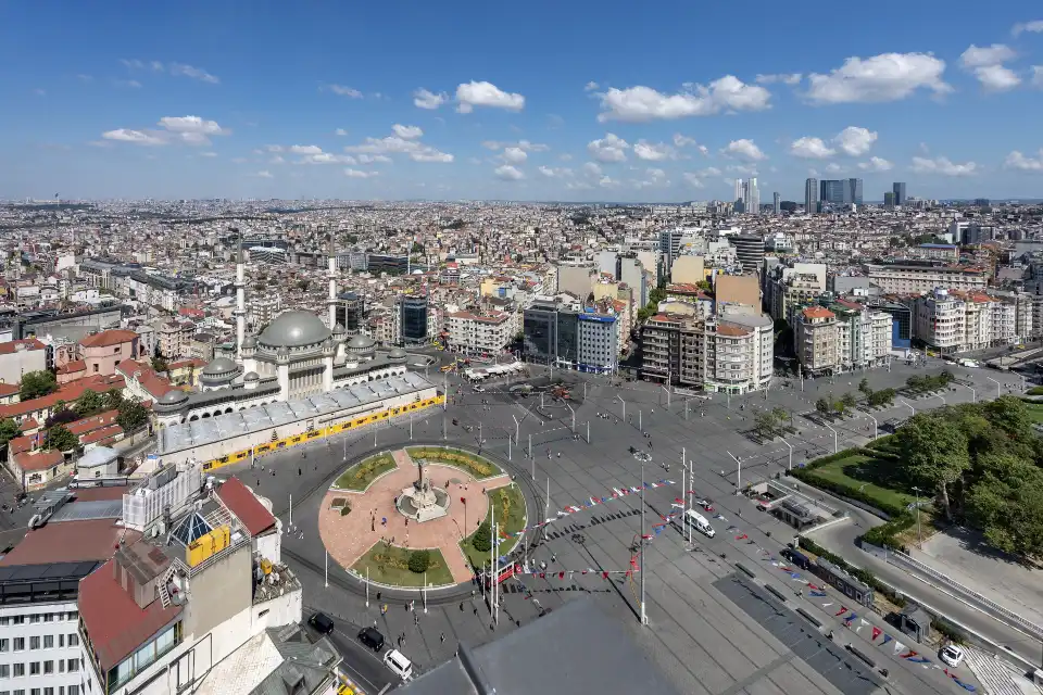 2_Taksim Square