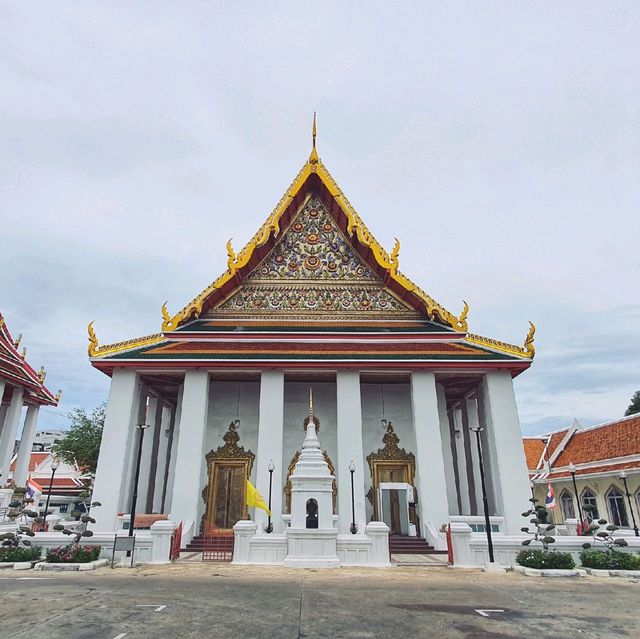 วัดประยุรวงศาวาสวรวิหาร