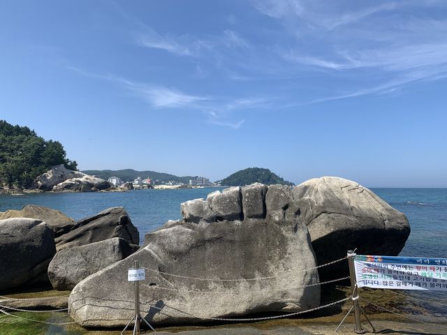 양양 [휴휴암 속 발가락바위]