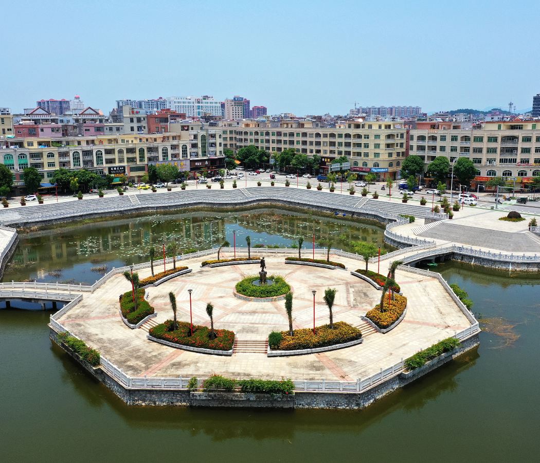 West Lake Park