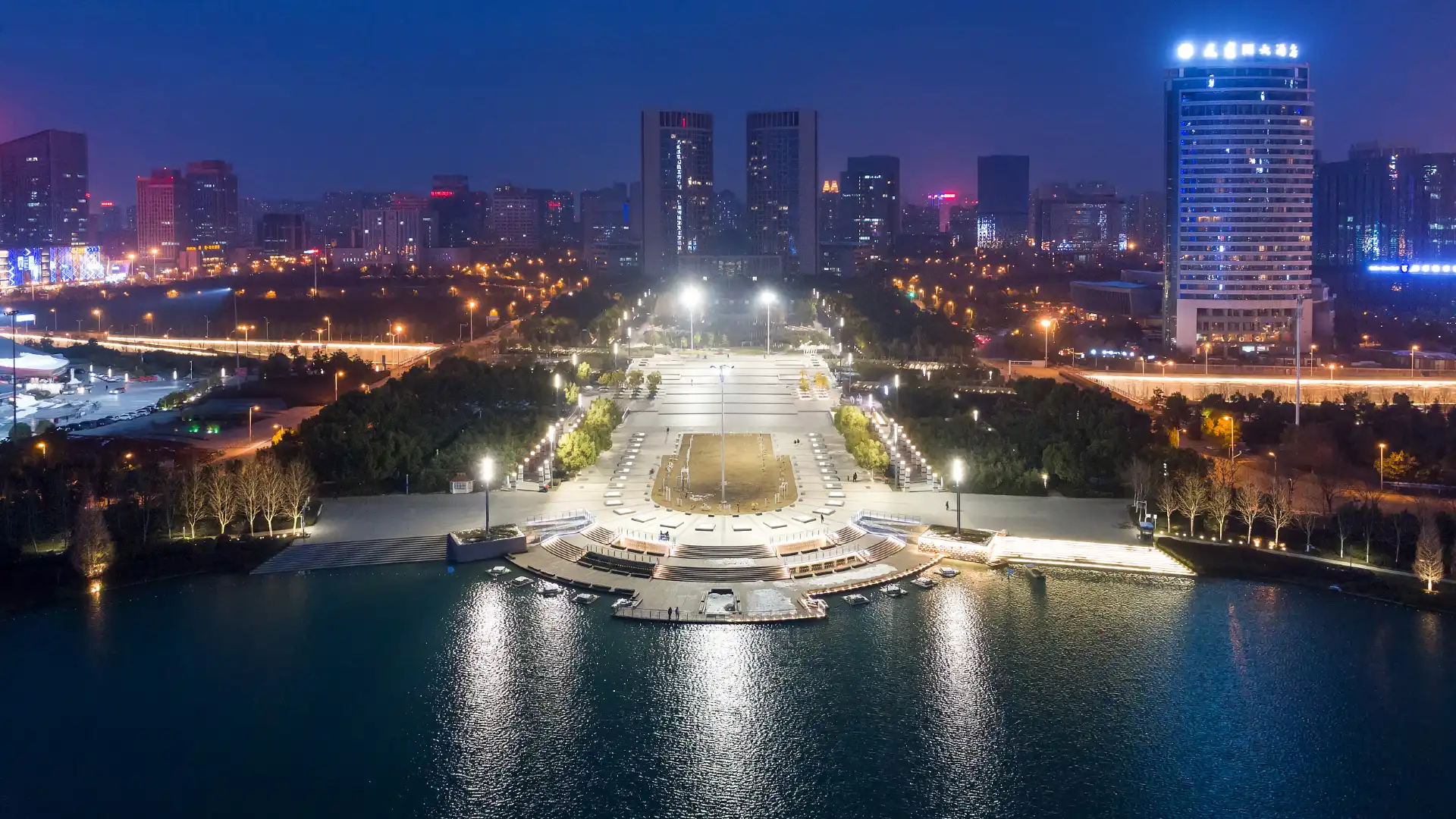 Hotels near Shimin Square