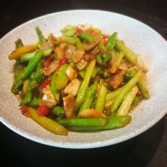 一楼食业·临江一楼 User Photo