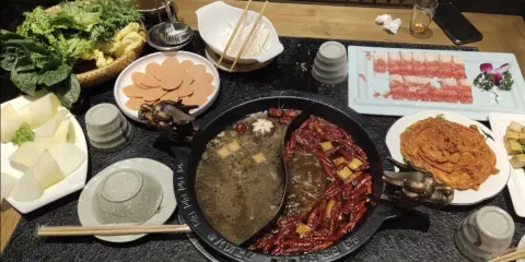 香辣園火鍋