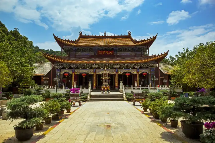 Hotels in der Nähe von Bamboo Temple (Qiongzhu Si)