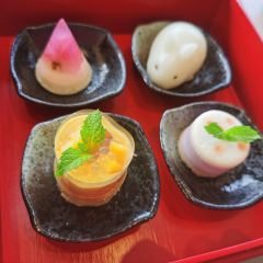 上海陆家嘴禧玥酒店·沫八 User Photo