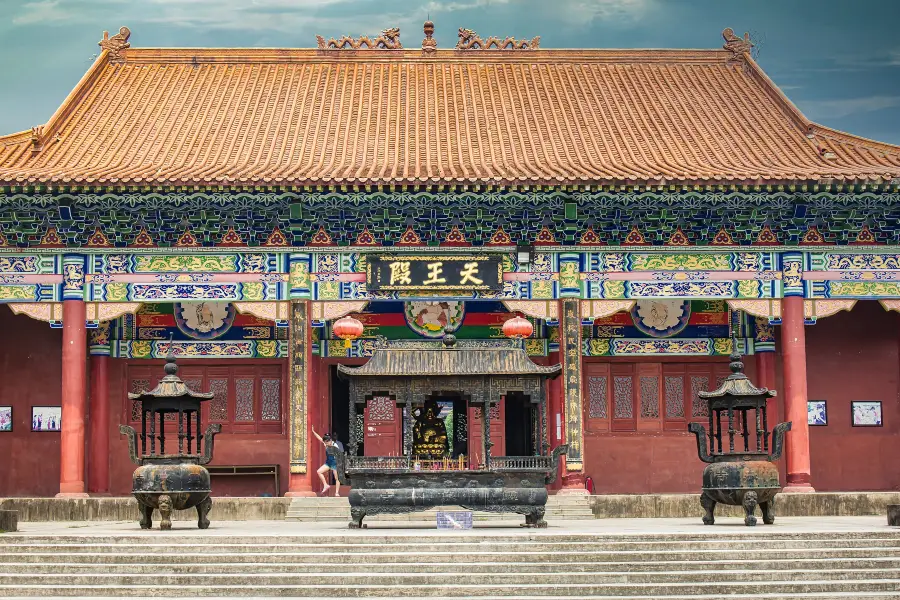 Lingquan Temple