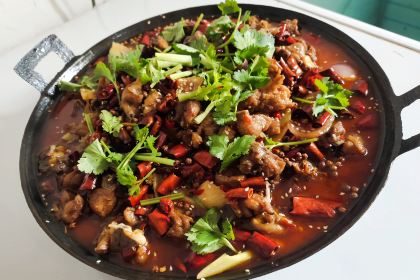 厨窑酸汤鸡火锅