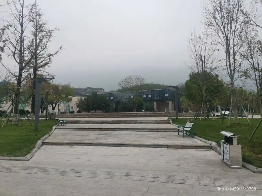 重慶自然博物館-西廣場