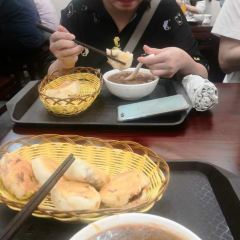 鹿亚平胡辣汤(人民广场店) User Photo