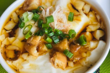 Yuyaosiminghukaiyuanshanzhuangxiaweiyi Western Restaurant