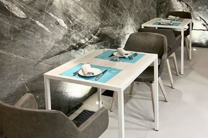 Hotel Regina - Beach & Restaurant