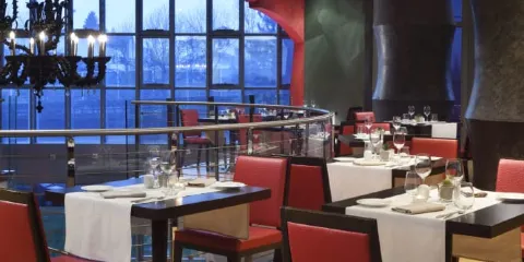 Volare Bar & Restaurant by "UNA cucina"