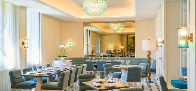Pavyllon Monte-Carlo, a restaurant by Yannick Alléno