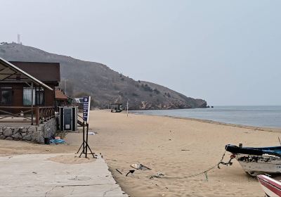 Liguan Dragon King Temple Sand Bath, Dalian