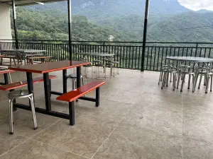 灵通山望山谷饭店