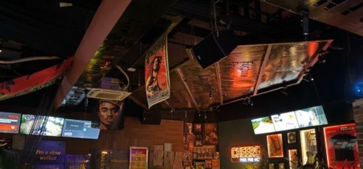 PIKE PUB