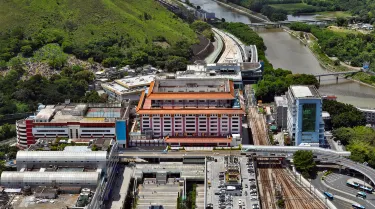 Luohu Port