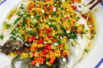 YI GU REN TU CAI GUAN