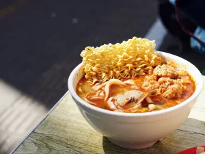 LONG LIN LU DI YI GU NIU ROU SHANG