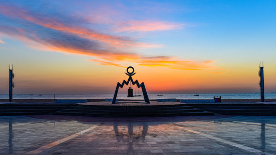 Sunrise Sightseeing in Rizhao