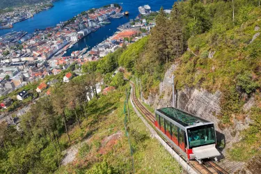 フロイエンケーブルカー