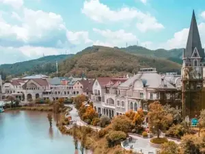 Midea Egret Lake Forest Resort