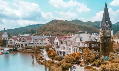 Midea Egret Lake Forest Resort