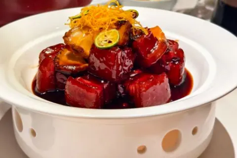 杜小碗· 沁园茶馆(大龙湖店)