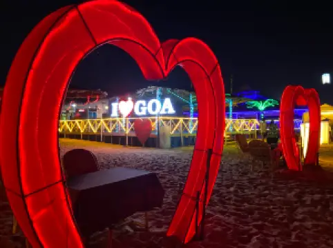 ゴア州の人気夜の人気シーン