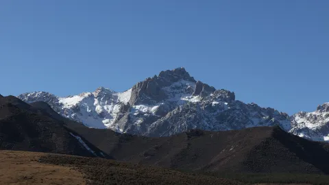 馬牙雪山（抓喜秀龍鎮） attraction in 武威