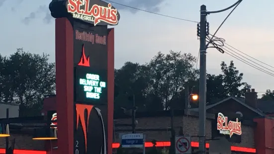 St. Louis Bar & Grill