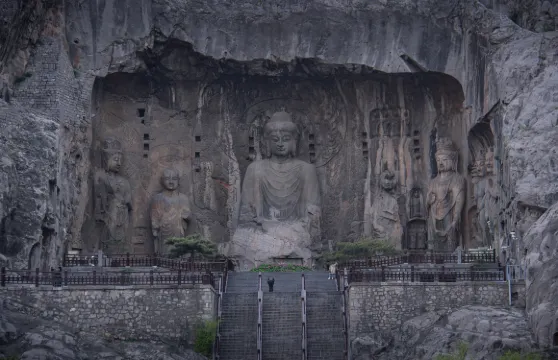 一日遊：從洛陽出發，遊覽龍門石窟、少林寺及嵩陽書院