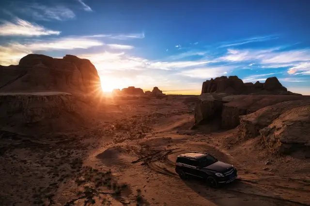 Sunset Sightseeing in Karamay