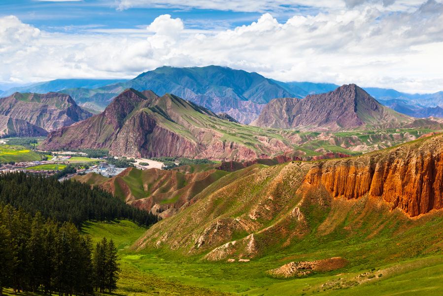 Chengdu to Qilian Flights