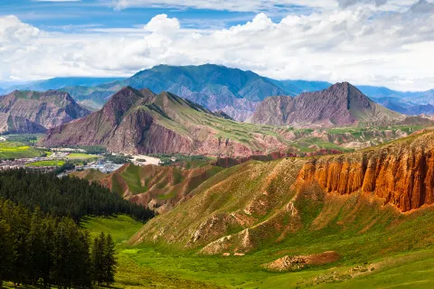 Zhuoer Mountain Scenic Area