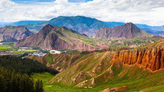 Zhuoer Mountain Scenic Area